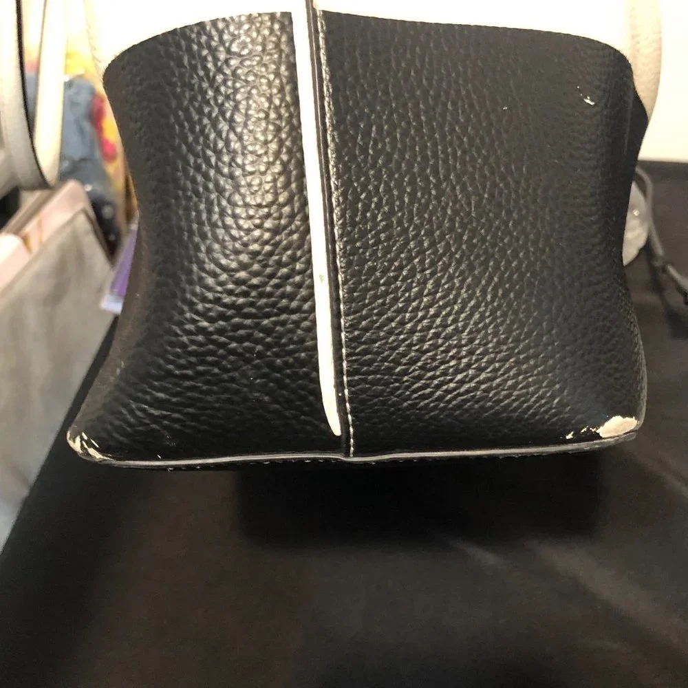 Tory Burch Perry Colorblock Tote - Picture 11 of 13